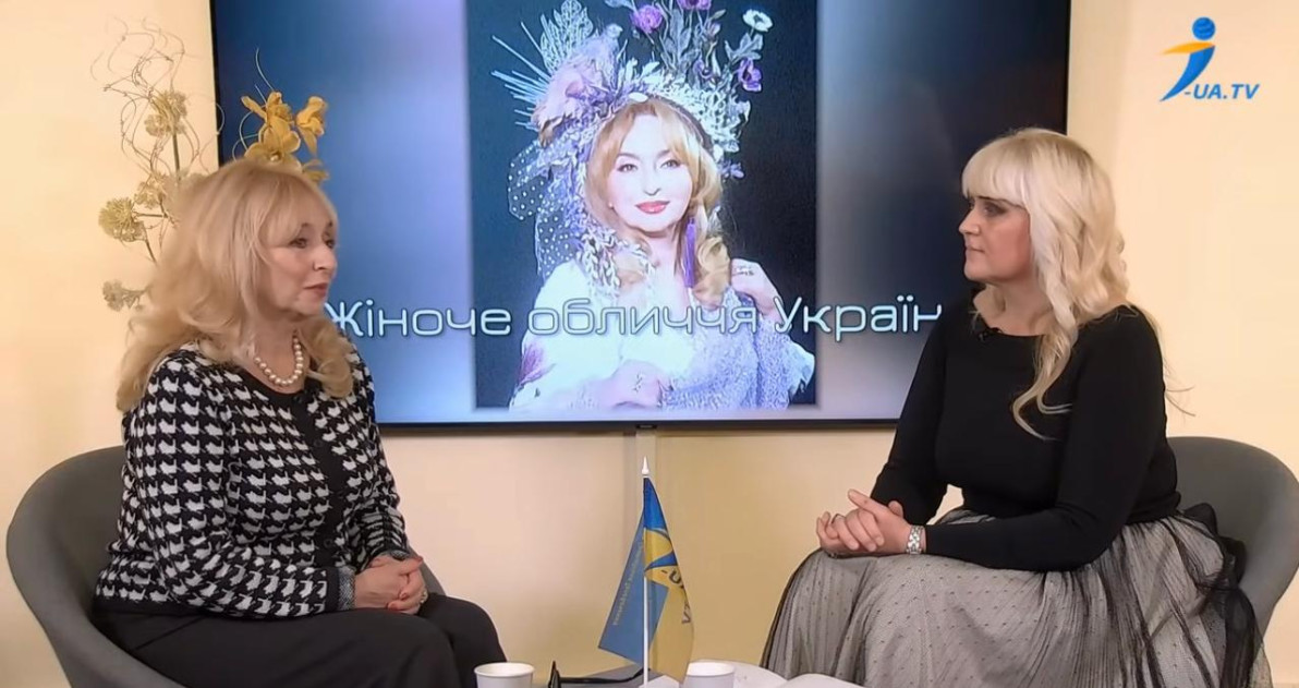 КНИГА ПОЧУТТІВ "Людина епохи" від Алли Ландар