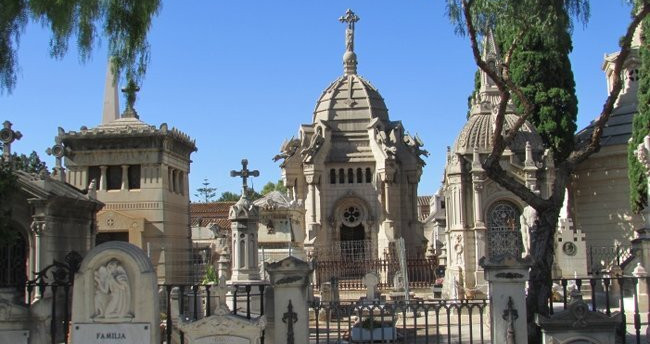 Родове дерево Іспанії на прикладі меморіалу у Валенсії